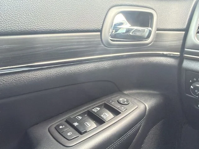Used 2021 Red Jeep Limited X image 23
