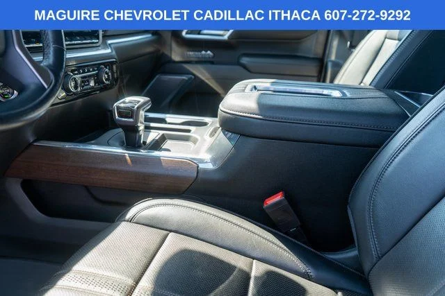 Used 2022 Black Chevrolet High Country image 26