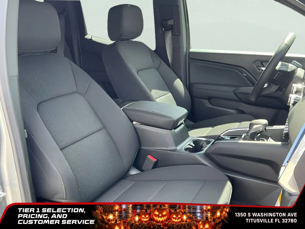 New 2026 Sterling Metallic GMC Elevation image 17
