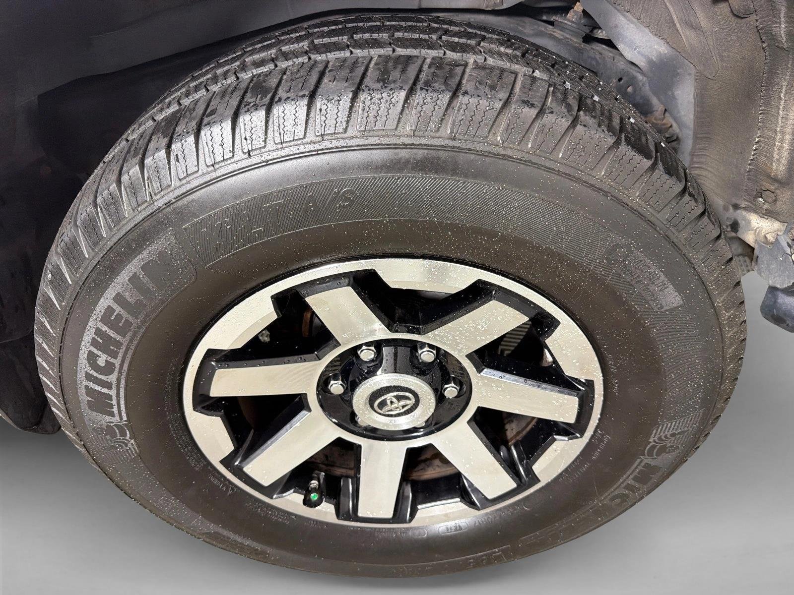 Used 2020 Super White Toyota TRD Off Road Premium image 19