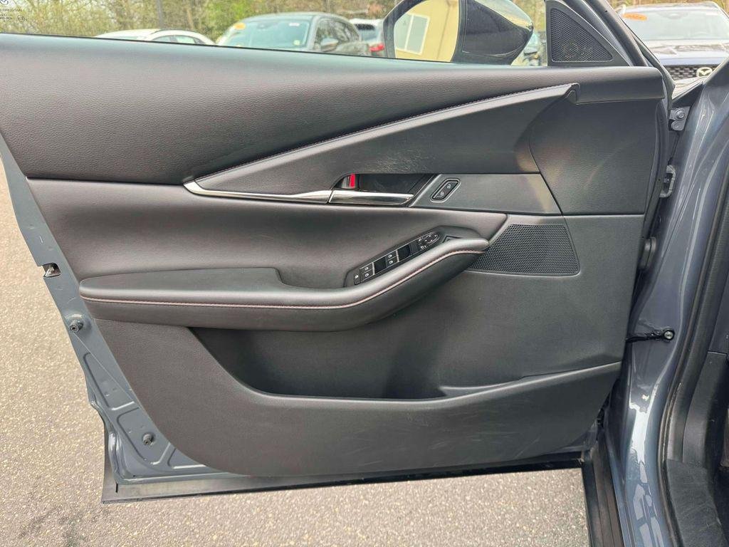 View 18