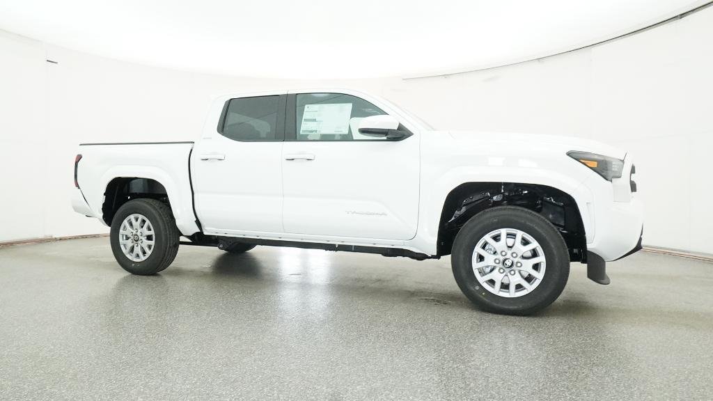 2026 Toyota Tacoma SR5 - Photo 12
