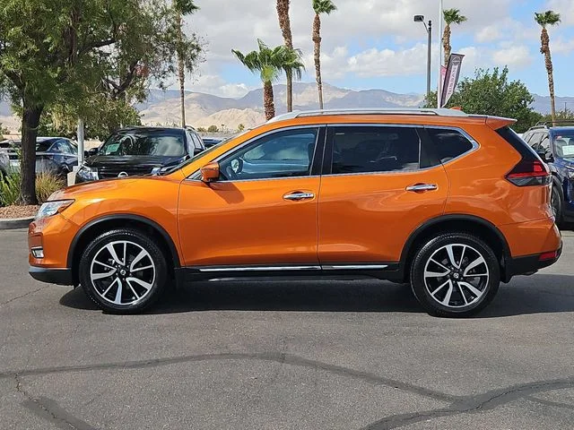 Used 2020 Orange Metallic Nissan SL image 15