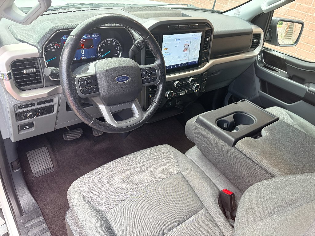 Used 2022 Oxford White Ford XLT image 14
