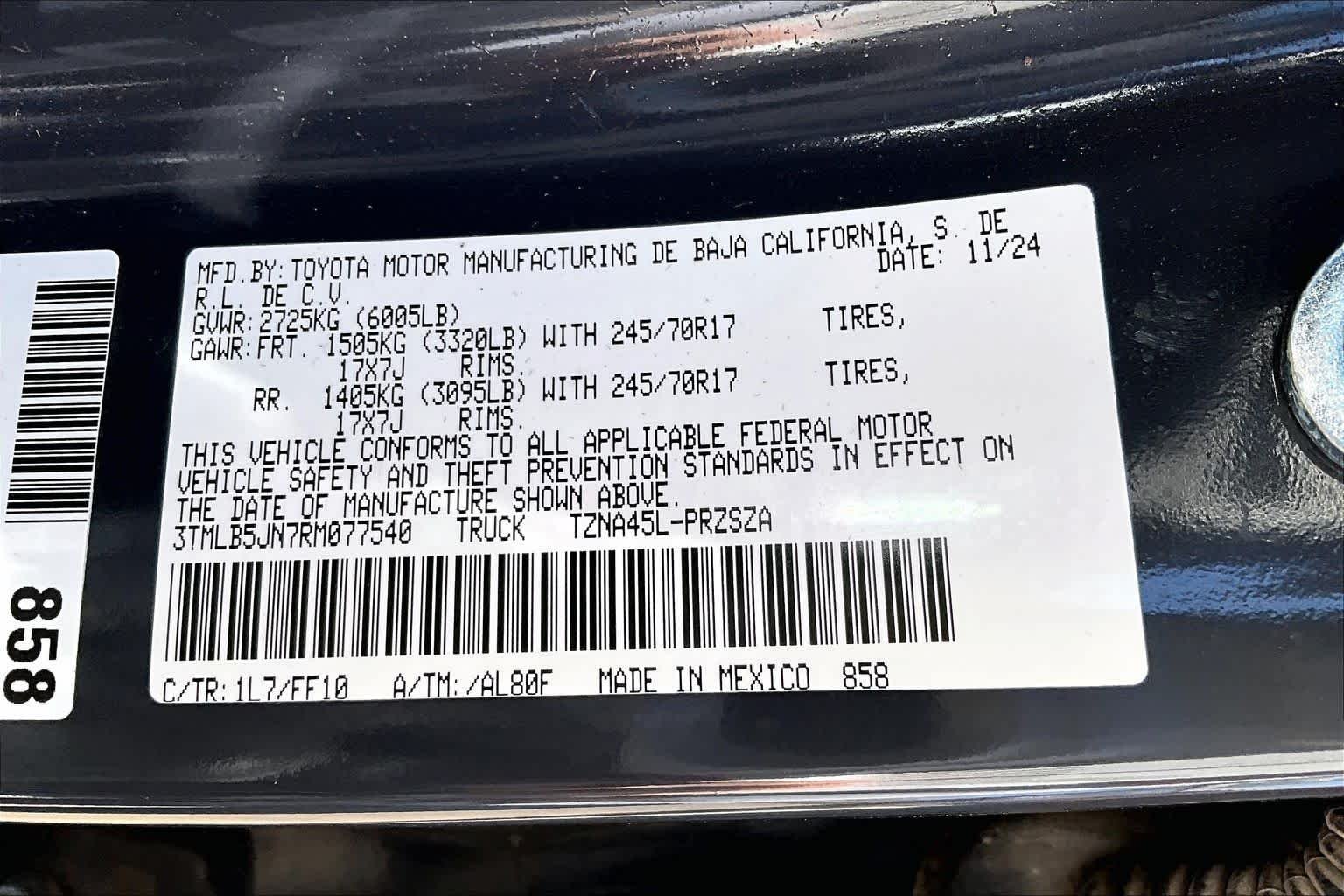 2024 Toyota Tacoma SR5 - Photo 33