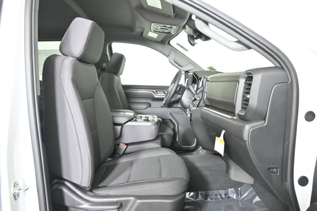 2026 Chevrolet Silverado 1500 LT - Photo 14