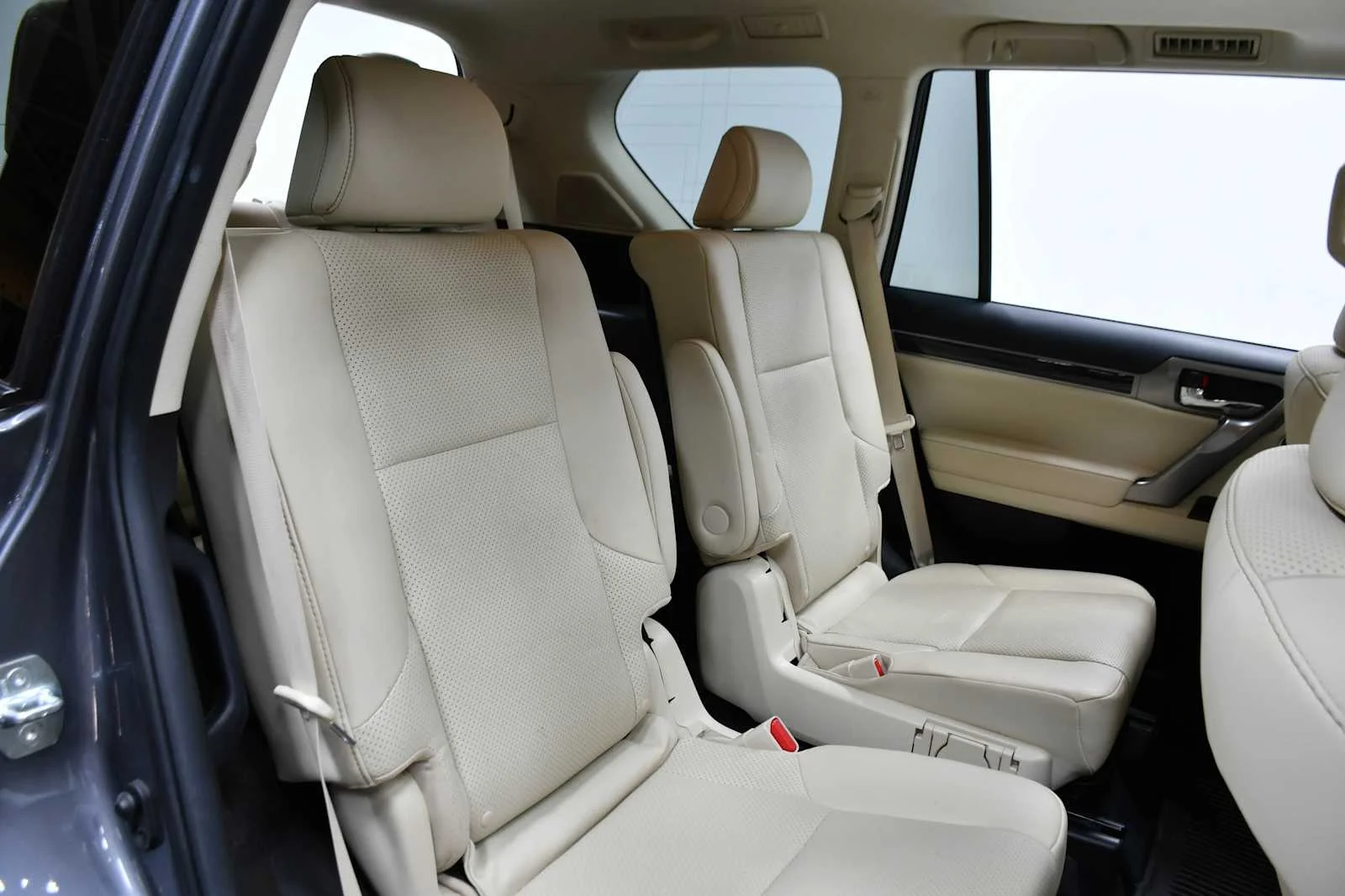 Certified Used 2023 Nebula Gray Pearl Lexus Luxury image 26