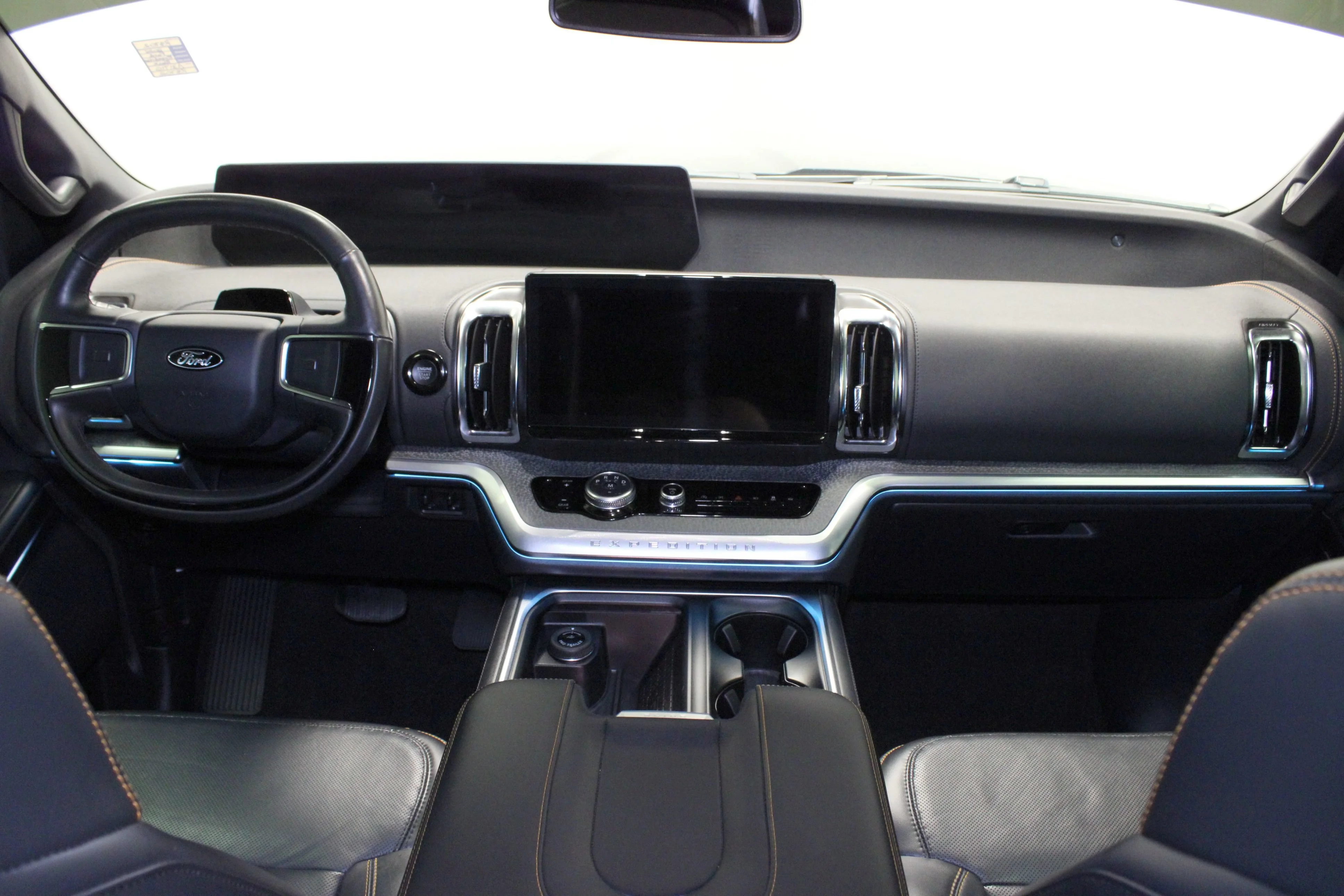 Used 2025 Black Metallic Ford Tremor image 24
