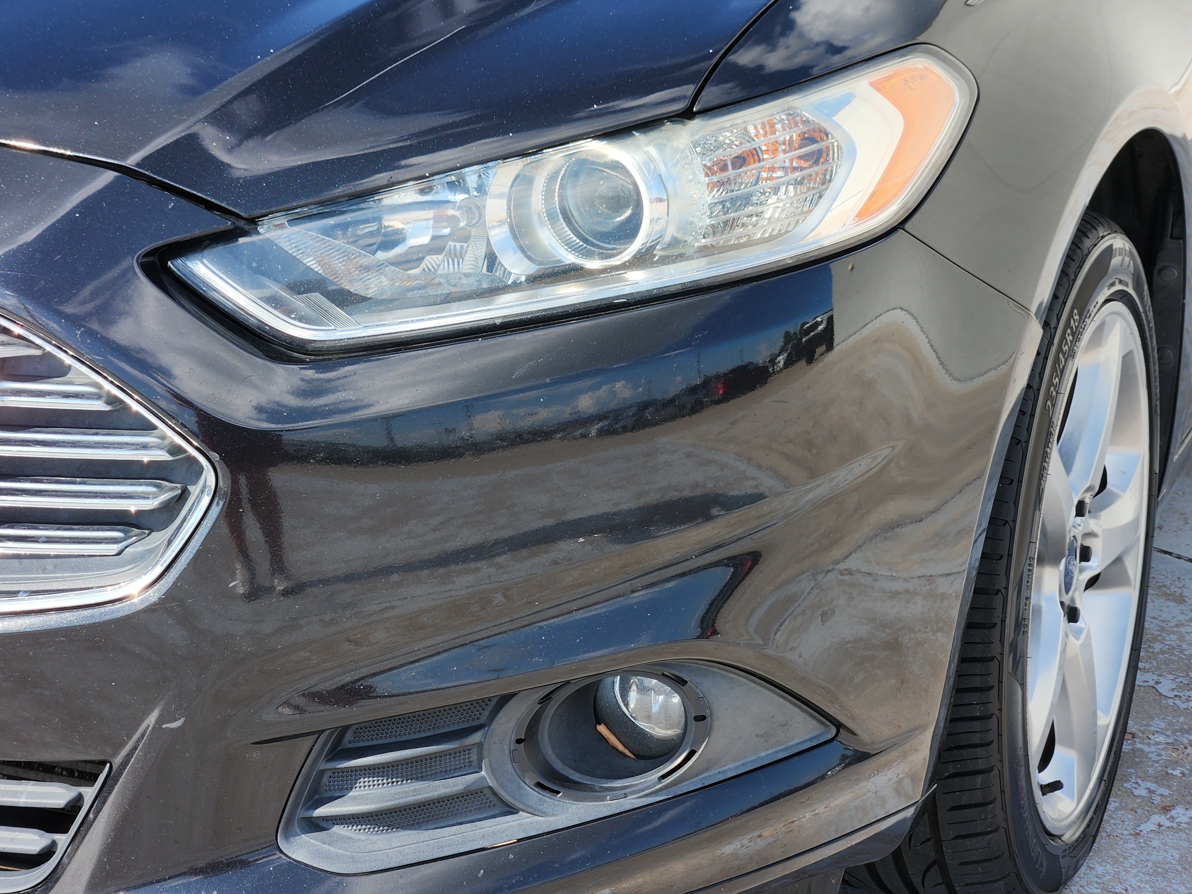 Used 2013 Tuxedo Black Metallic Ford SE image 10