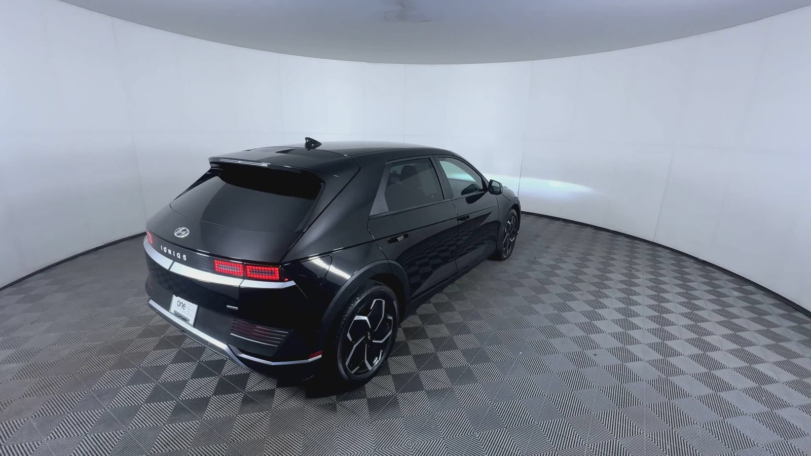 Certified Used 2023 Abyss Black Hyundai SEL image 8