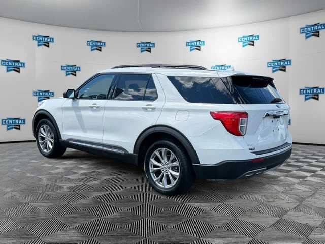Used 2020 White Ford XLT image 3