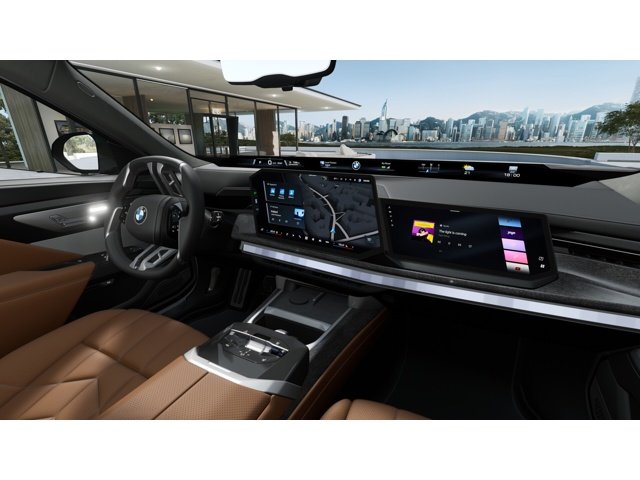 New 2027 Vancouver Green Metallic BMW 740 image 14