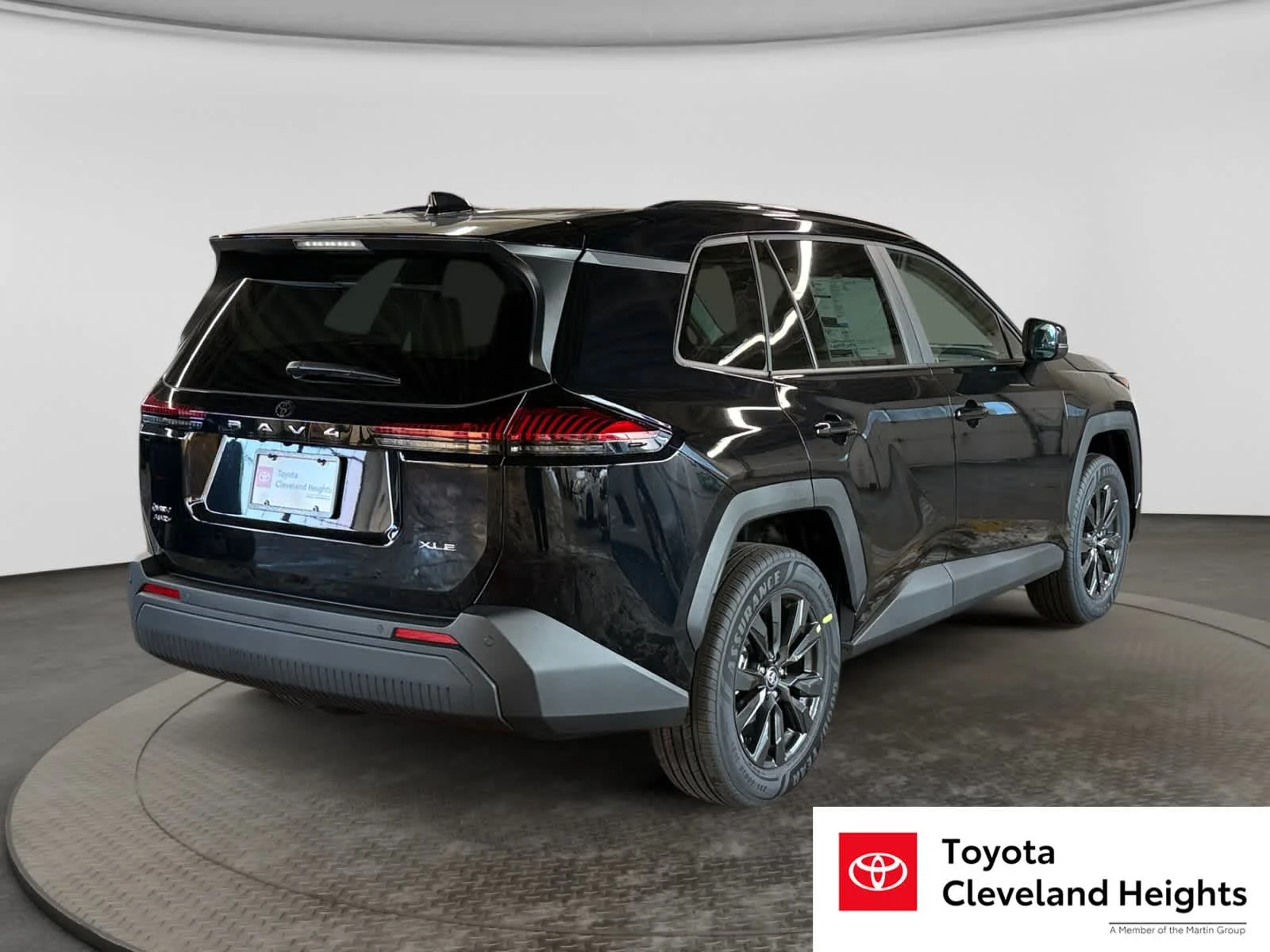 New 2026 Midnight Black Metallic Toyota XLE Premium image 5