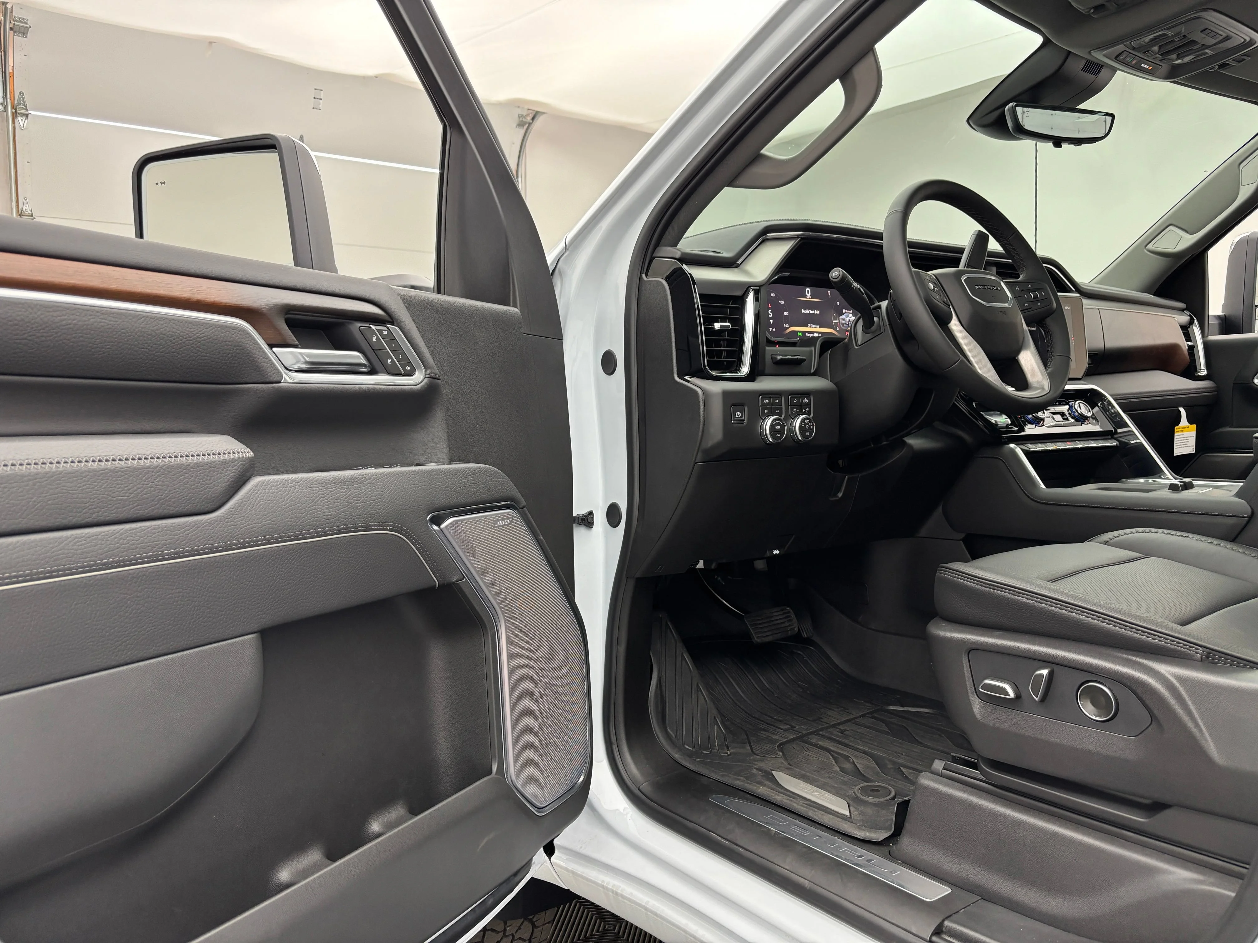 New 2026 Glacier White Tricoat GMC Denali image 20