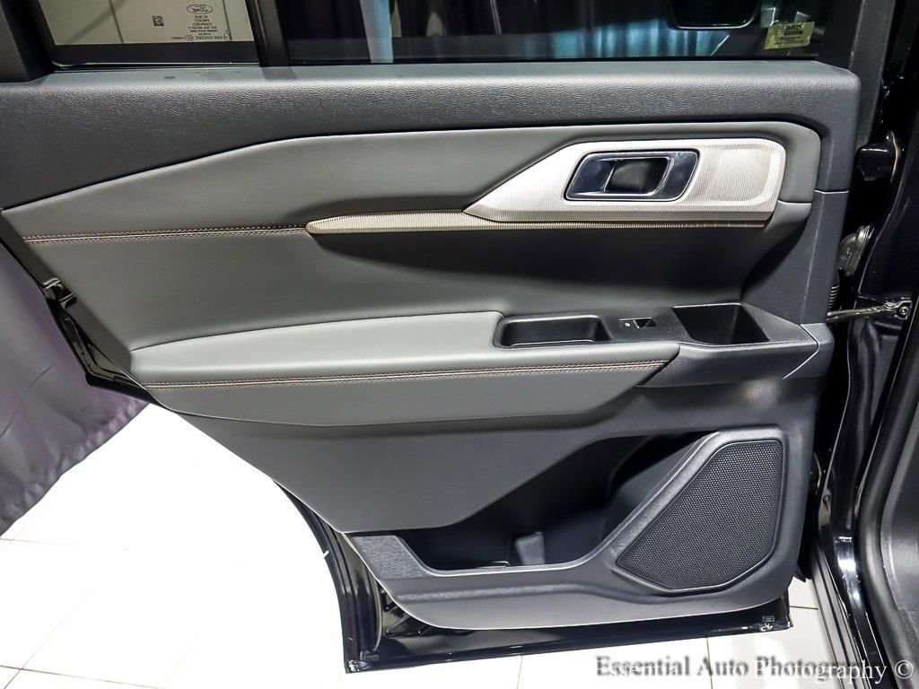 2025 FORD EXPLORER - Image 24