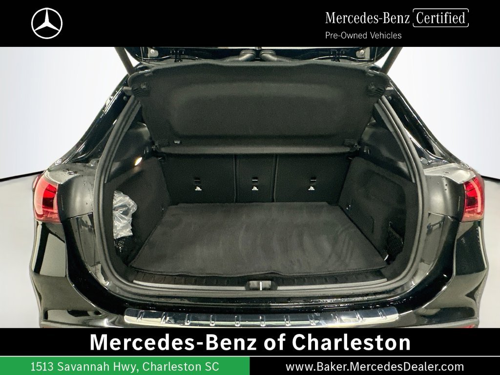 Certified Used 2024 Black Mercedes-Benz GLA 250 image 25