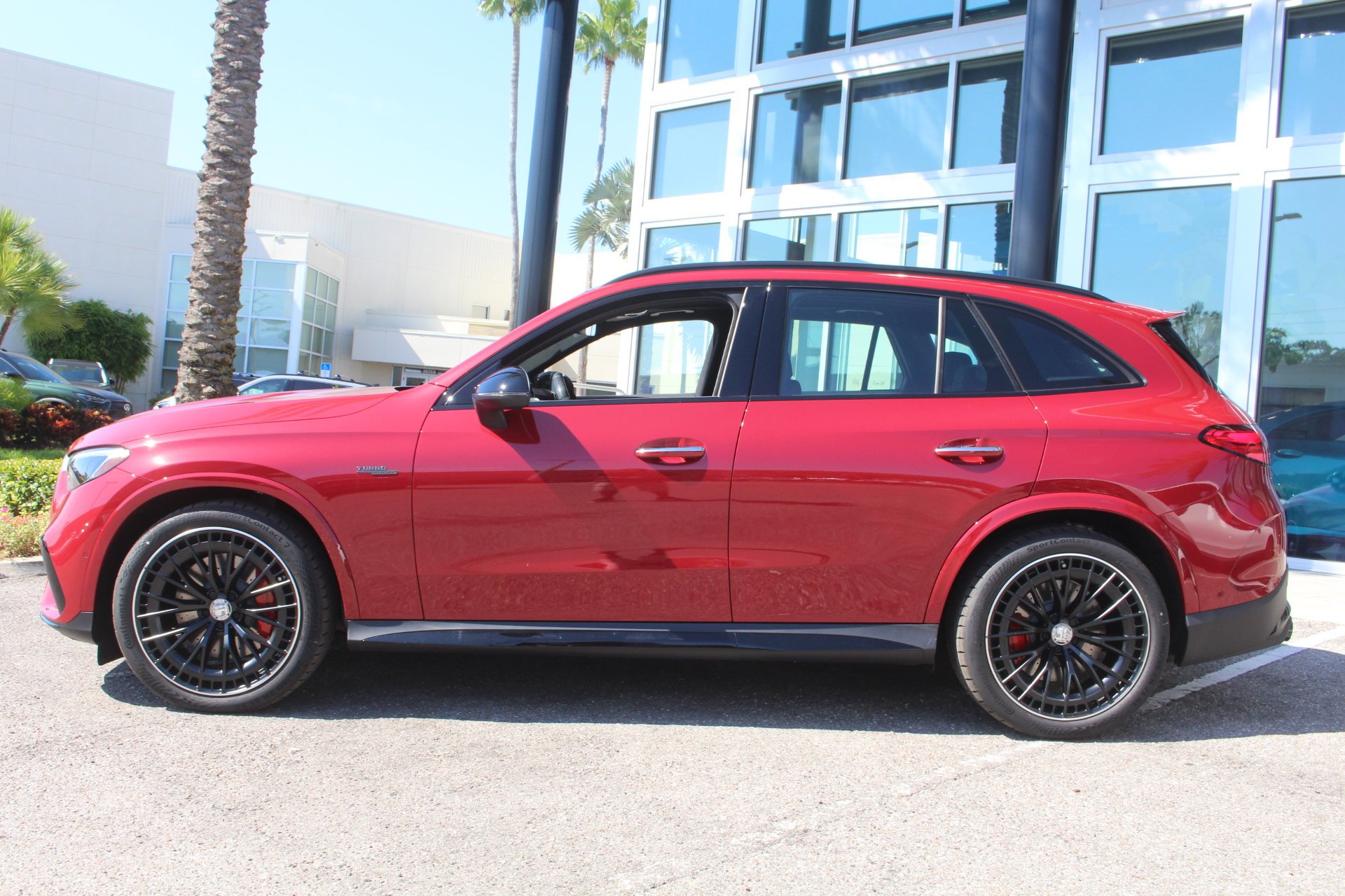 New 2026 MANUFAKTUR Patagonia Red Metallic Mercedes-Benz AMG® GLC 43 image 33