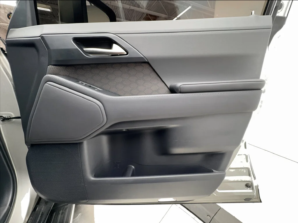 Used 2024 Silver Lexus 550 Premium+ image 37