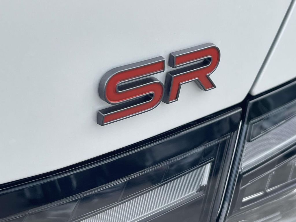 New 2026 Aspen White TriCoat / Super Black Two-tone Nissan SR image 8