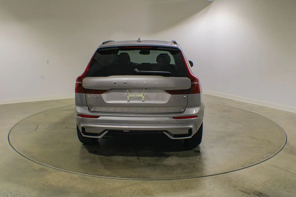 New 2026 Aurora Blue Volvo T8 Ultra image 4