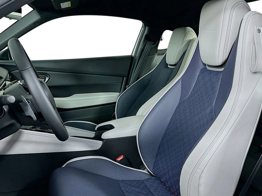 New 2026 Winter Frost Pearl Honda Base 2.0 image 9
