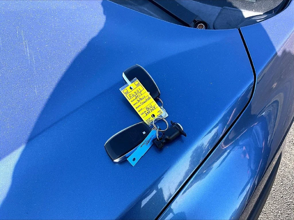 Used 2015 Blue Subaru 2.0i Limited image 10