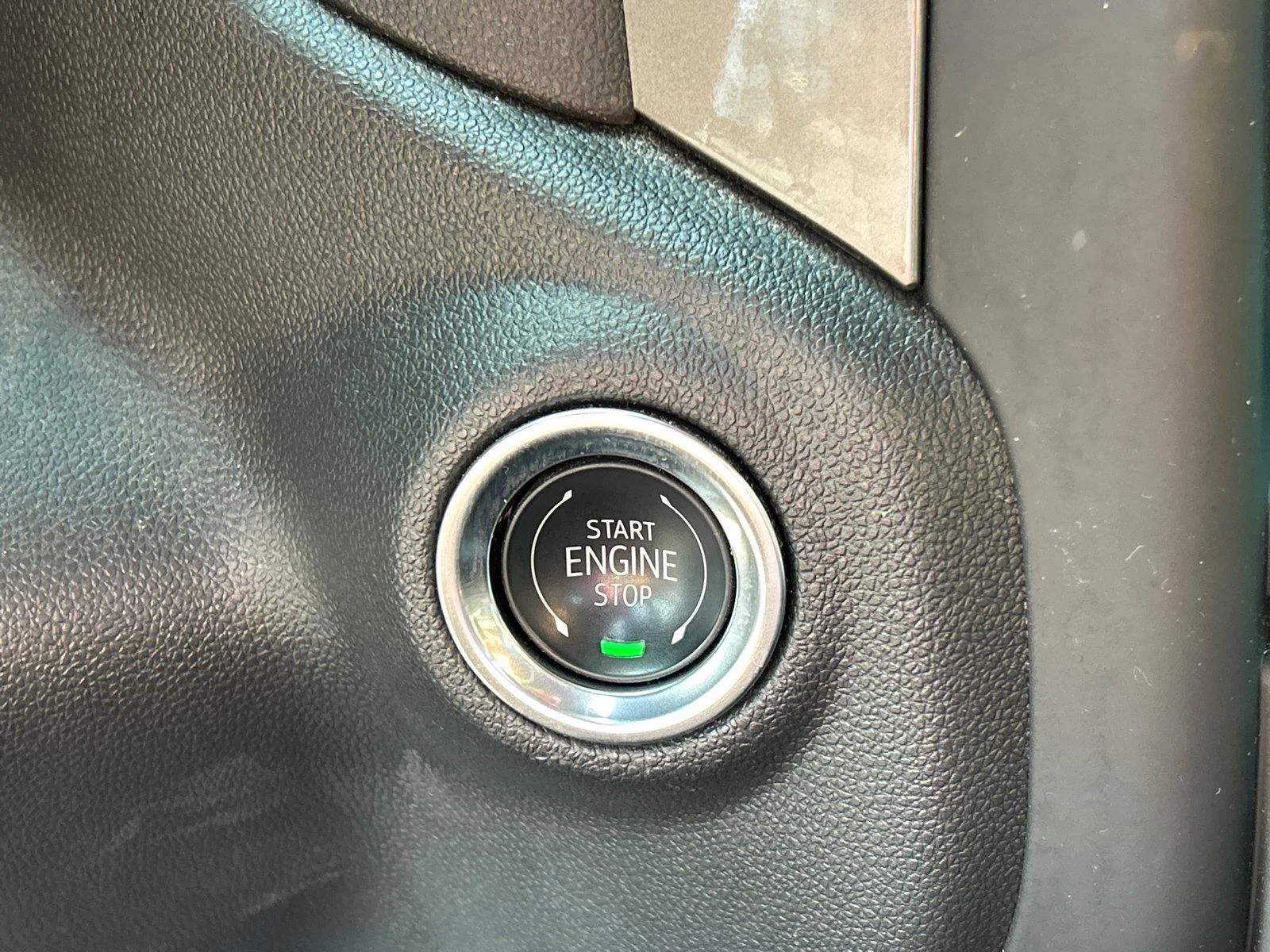 Used 2025 Sterling Gray Metallic Chevrolet Custom image 23