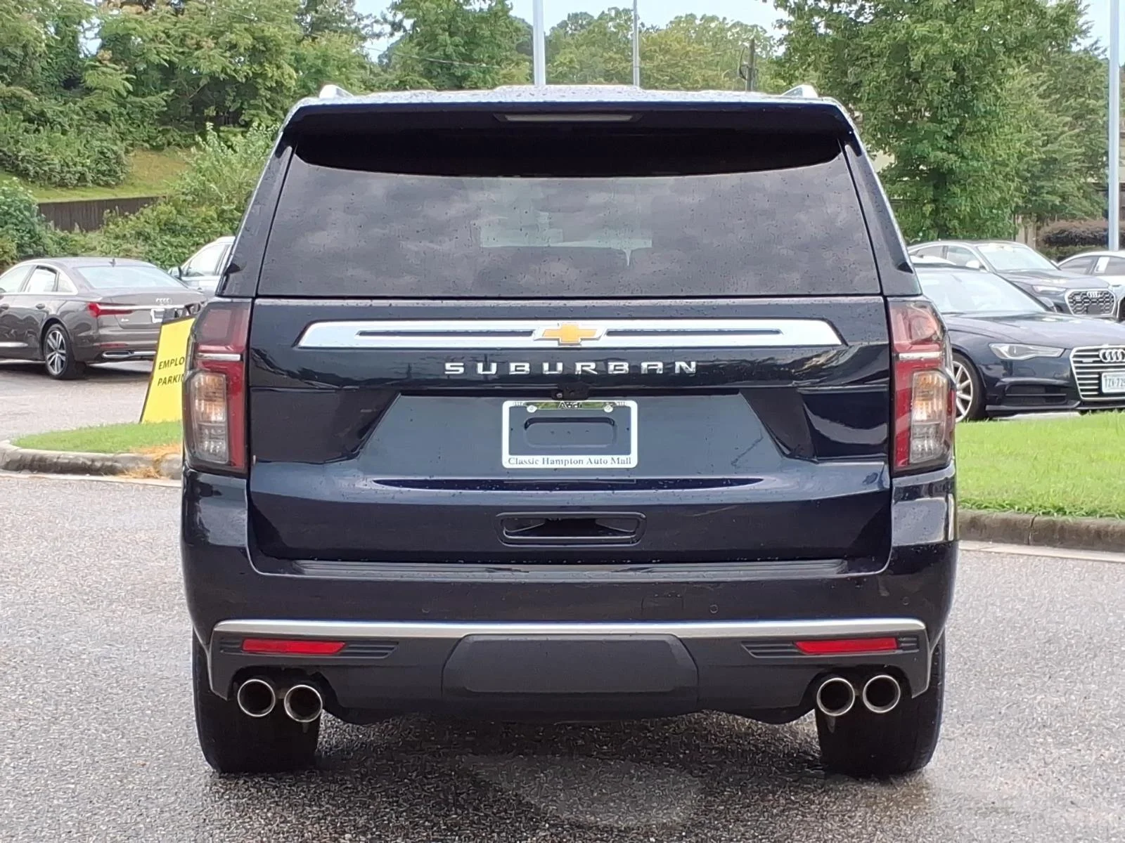 Used 2024 Midnight Blue Metallic Chevrolet High Country image 9