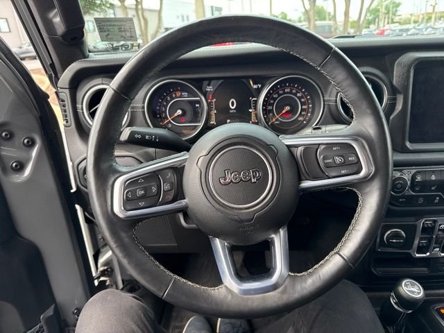 Used 2019 Gray Jeep Unlimited Sahara image 5