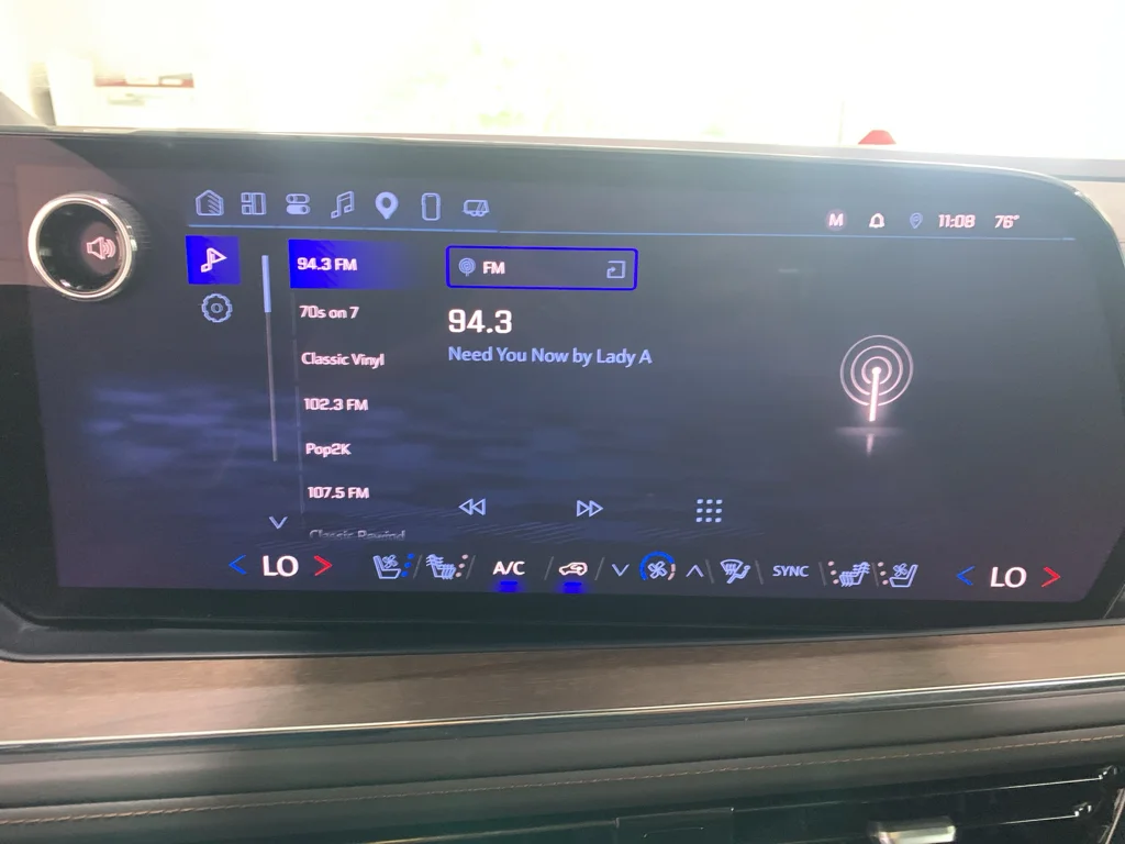 Used 2025 Sterling Gray Metallic Chevrolet High Country image 23