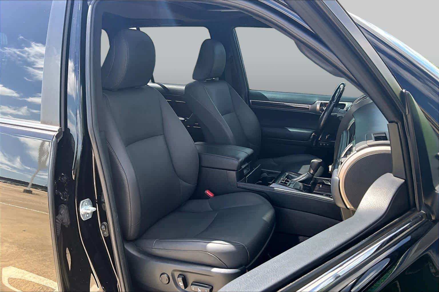 Used 2021 Black Onyx Lexus Premium image 9