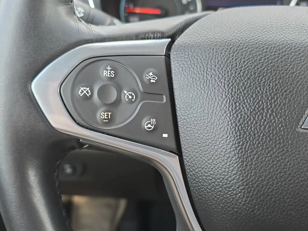 Certified Used 2021 MOSAIC BLACK METALLIC Chevrolet Premier image 19