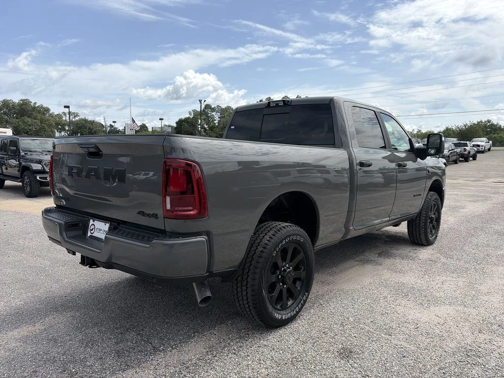 New 2026 Ceramic Gray Clear-Coat Exterior Paint RAM Big Horn image 6