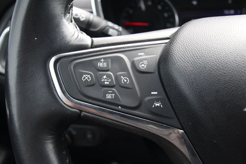 Used 2019 Cajun Red Tintcoat Chevrolet Premier image 21