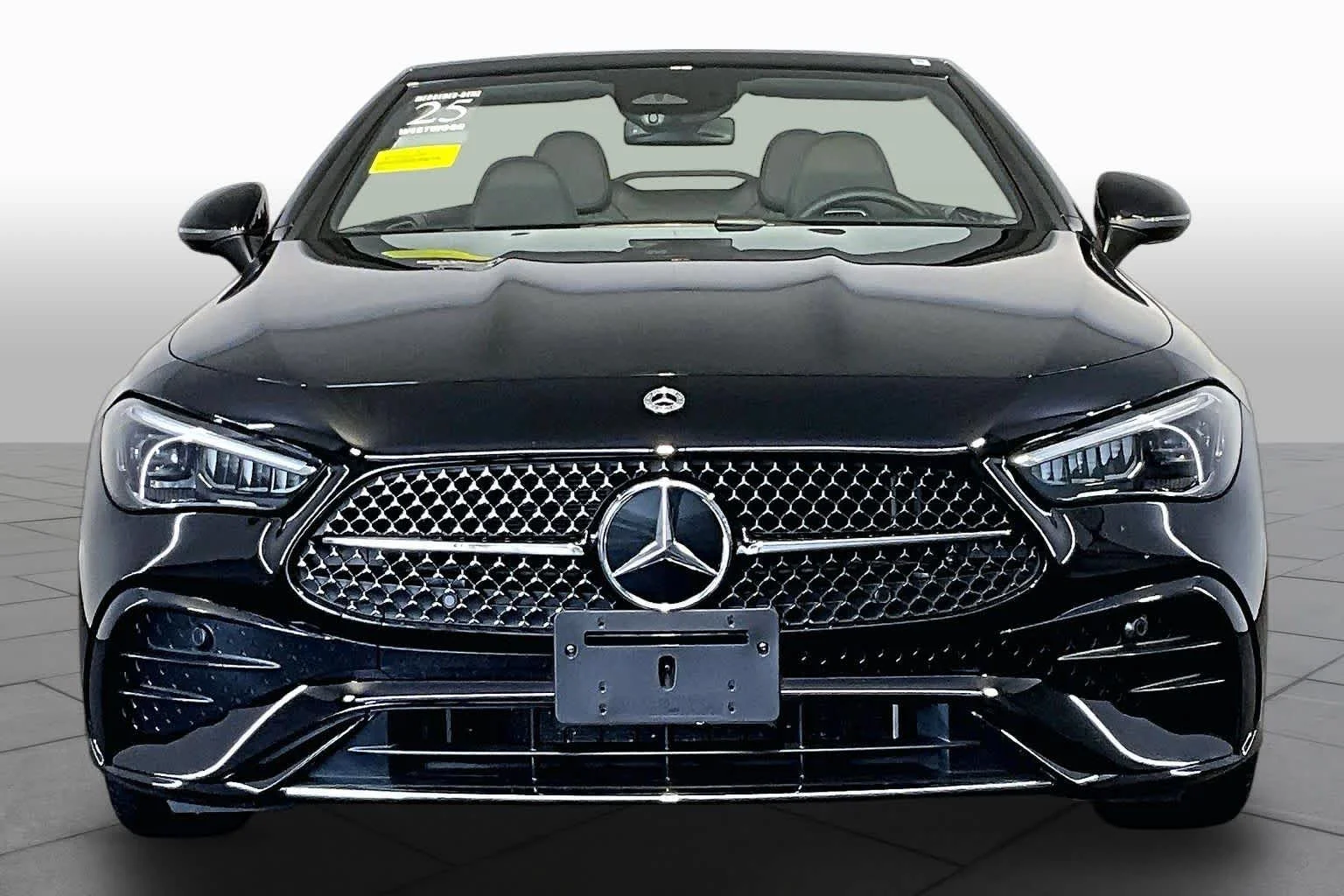 Certified Pre-Owned 2025 Mercedes-Benz CLE 300
