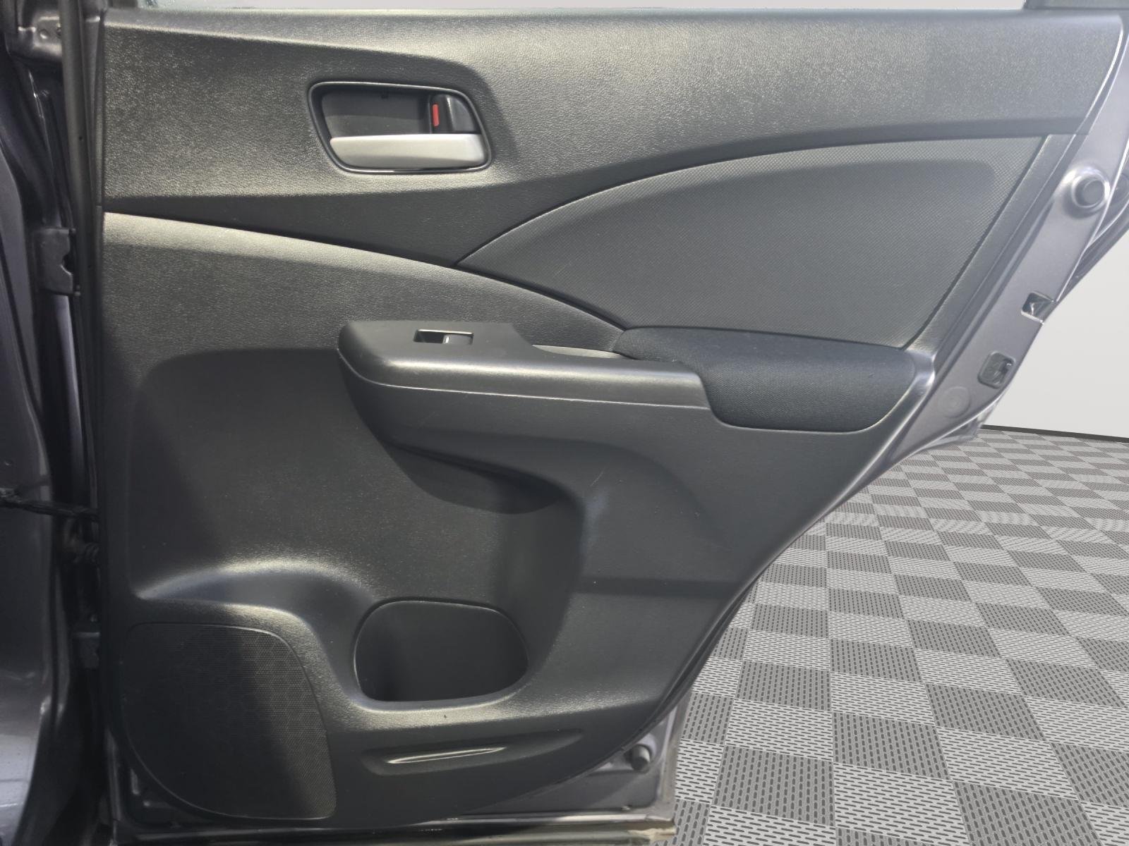 Used 2016 Modern Steel Metallic Honda LX image 37