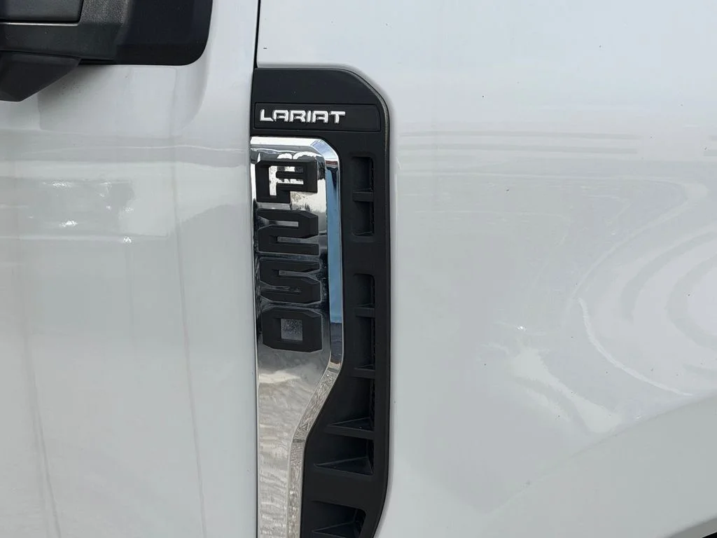 Used 2024 White Ford Lariat image 11