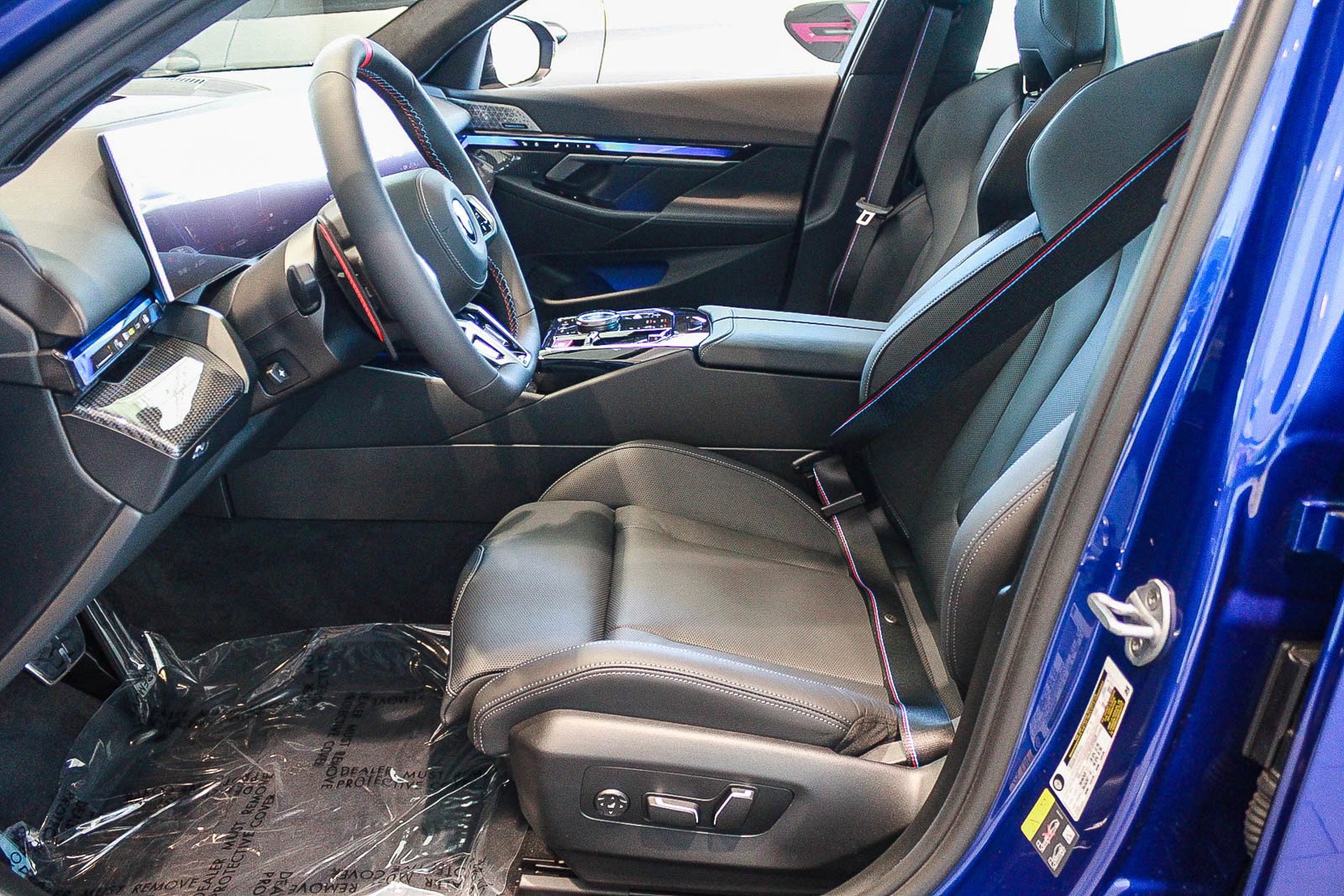 New 2026 Marina Bay Blue Metallic BMW Base image 16