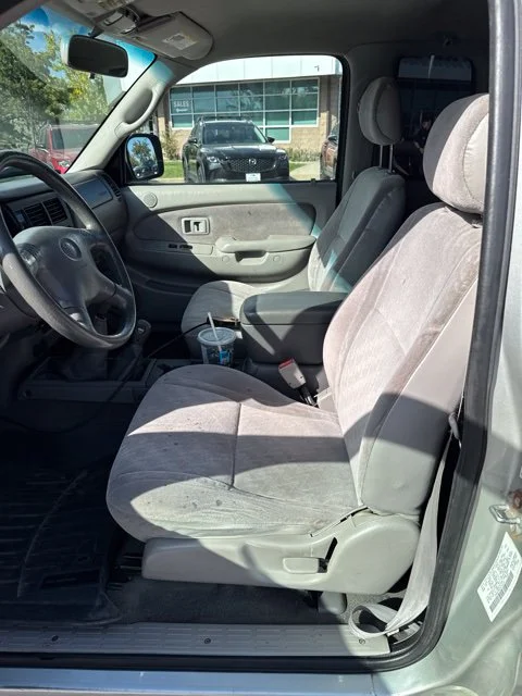 Used 2004 Silver Toyota Base image 9
