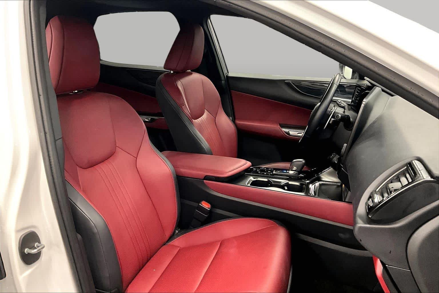 Used 2026 Ultra White Lexus Premium image 8