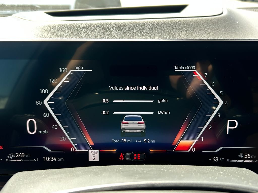 New 2026 Mineral White Metallic BMW xDrive50e image 21