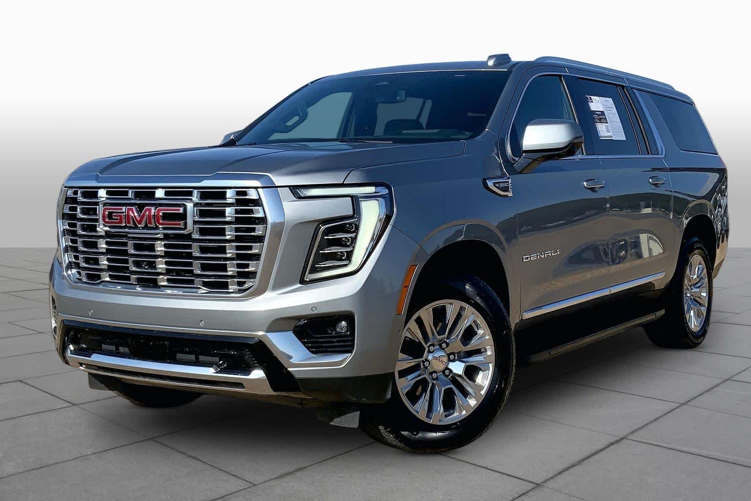 2025 GMC Yukon Denali AWD's photo