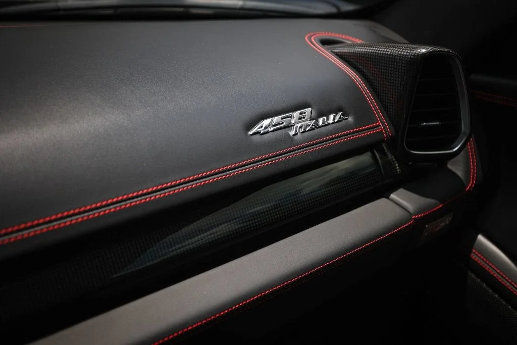 Certified Used 2011 Nero Daytona Ferrari Base image 37