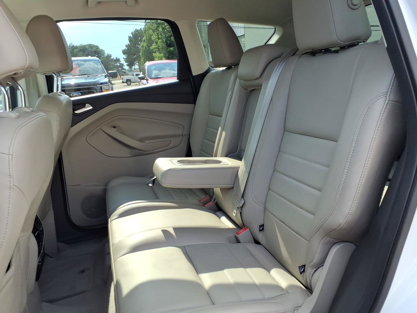Used 2014 White Platinum Tricoat Ford Titanium image 5