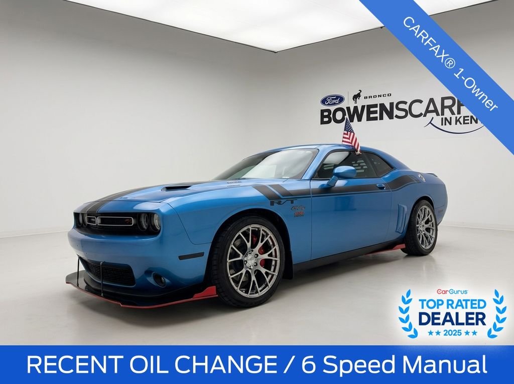 2015 Dodge Challenger R/T Plus's photo