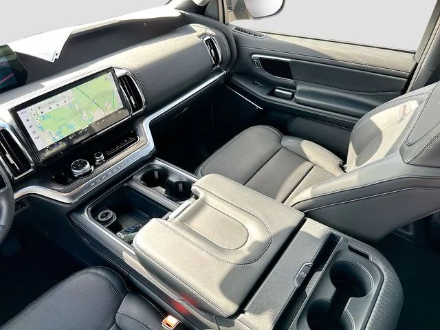 Used 2026 Black Ford Platinum image 23