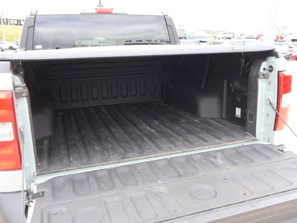 Used 2023 Cactus Ford XLT image 14