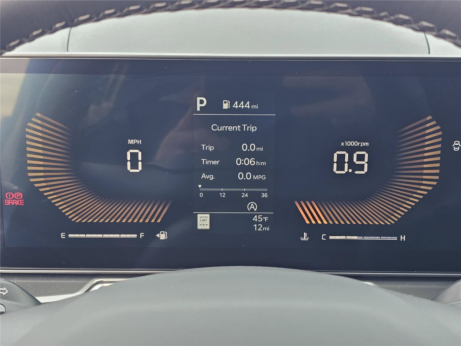 New 2026 Ivory Silver Kia S image 23
