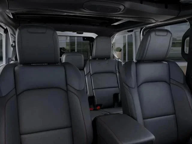 New 2026 Bright White Clear-Coat Exterior Paint Jeep Rubicon 392 image 54