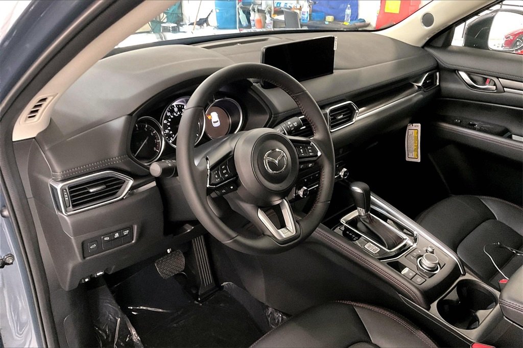 2025 MAZDA CX-5 - Image 7
